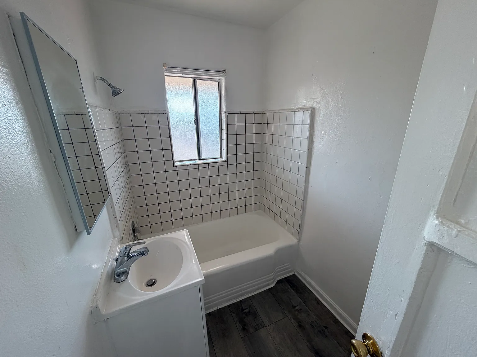 4265 Euclid Ave — Photo 4