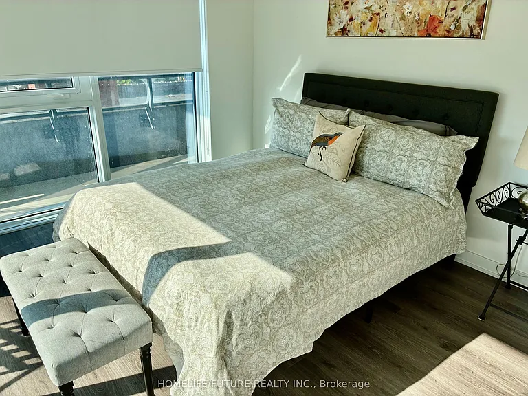 9 Tecumseth St #610 — Photo 17
