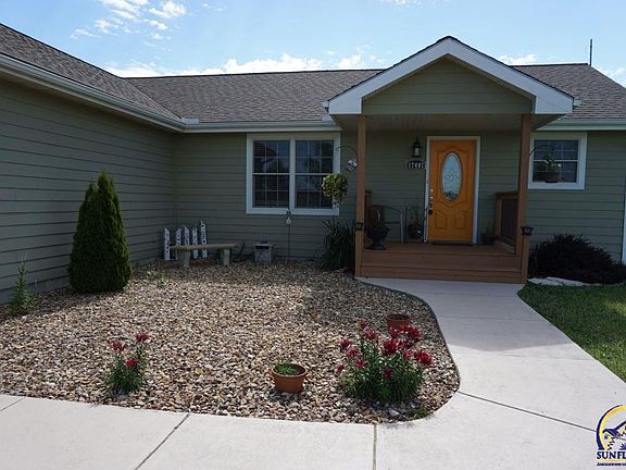 2nd image of 17407 Stoney Dr