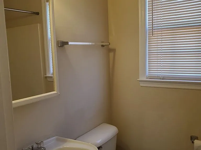 1511 Converse Ct — Photo 5