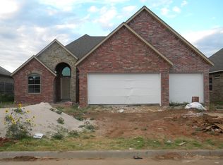 12709 NW 6th St, Yukon, OK 73099