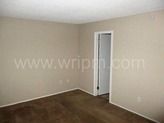 5th image of 60 Shawnee Pl #906