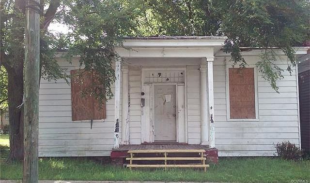 1st image of 102 Walkover St
