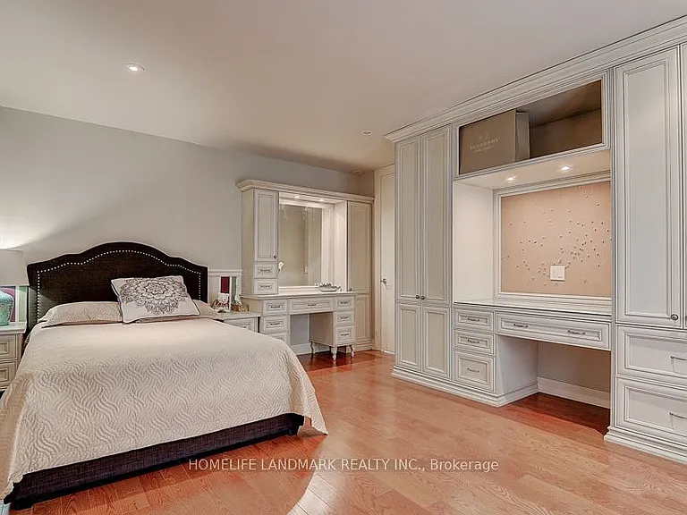 35 Gardiner Rd E — Photo 29