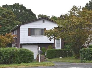 531 Islip Ave, Islip, NY 11751