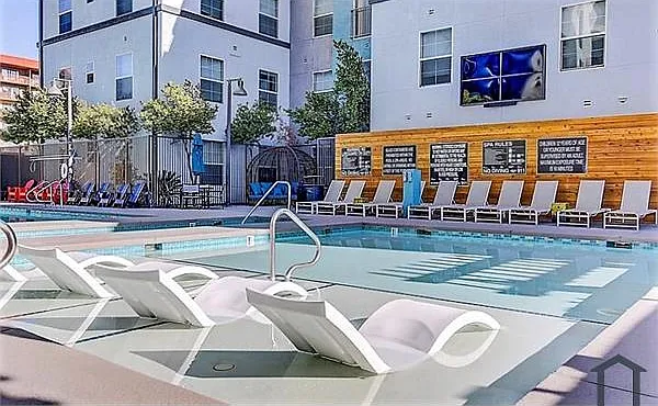 3896 University Center Dr #3-308 — Photo 4