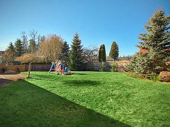 5th image of 2810 116th Ave NE
