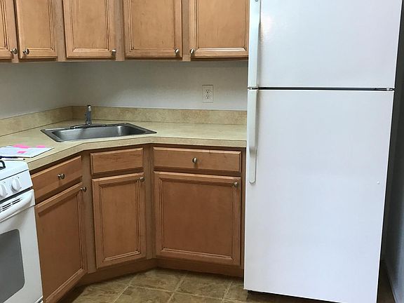 2nd image of 43 Navajo Ct #1713