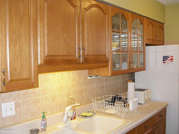 4th image of 4815 Evenlode Ln #A-1