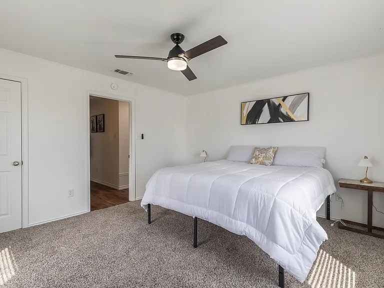8073 Bonnie Cir — Photo 26