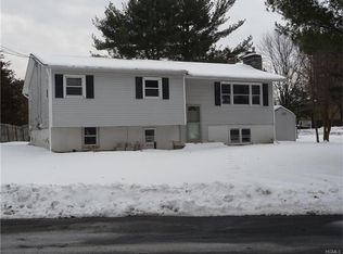 6 Willow Pl, Middletown, NY 10940