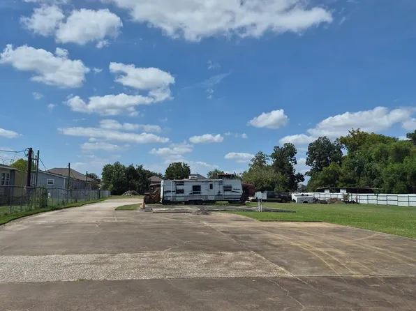 12801 Mosielee St, Houston, TX 77086