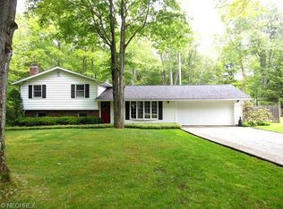 3071 River Glen Dr, Austinburg, OH 44010