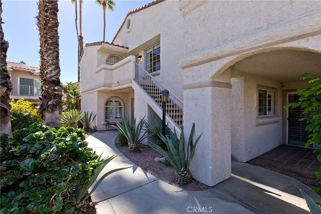 2 bed, 1175 sqft, $2,350 — Photo 3