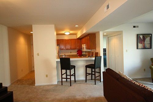 3rd image of 1109 Olive Lake Dr APT K