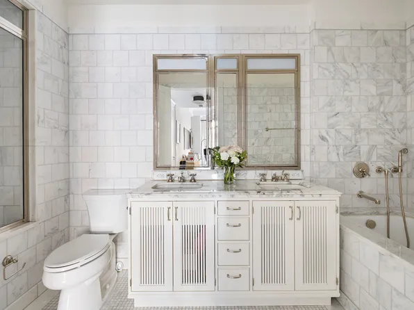 160 West 12th Street image 8 of 20