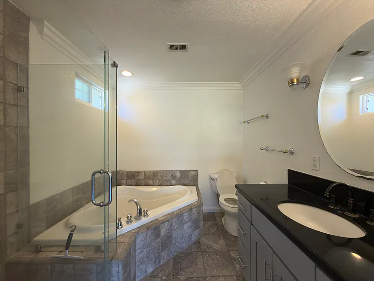 1234 Summersworth Pl — Photo 12