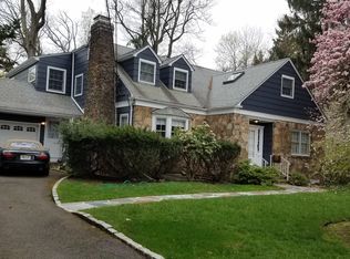 63 Harrison St, Verona, NJ 07044