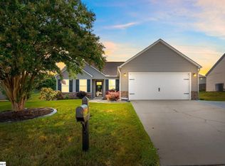 112 Barred Owl Dr, Fountain Inn, SC 29644