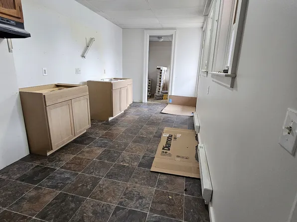 188 N Main St APT B, Naples, NY 14512