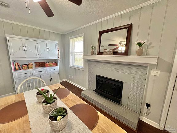 3rd image of 4075 Macks Rd