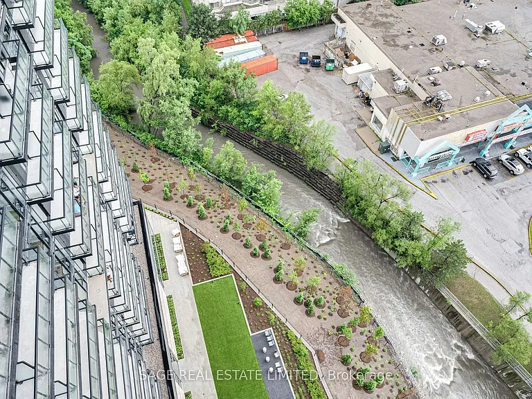 86 Dundas St E #1601 — Photo 26