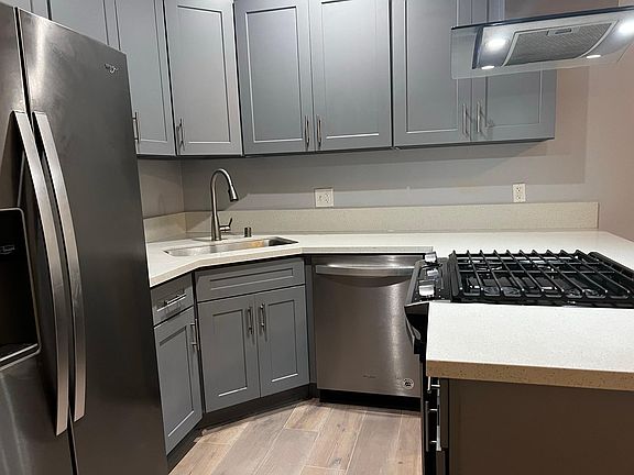 2nd image of 338 Cedar Ave #4