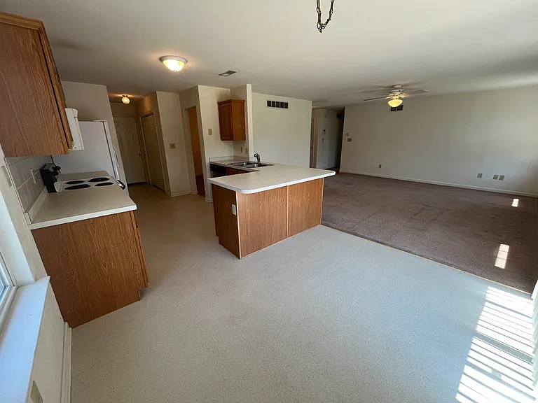 20 Anchor Ln — Photo 8