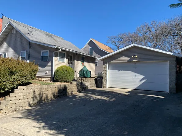 302 E 17th St, Bloomington, IN 47408