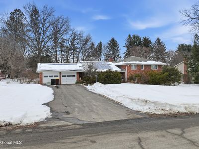 2275 Berkley Avenue, Niskayuna, NY, 12309