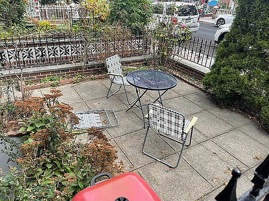 1st image of 2444 26th St #1