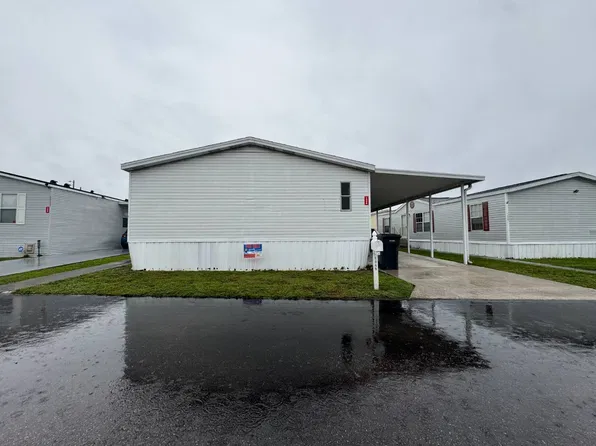 1248 Autumn Dr, Tampa, FL 33613
