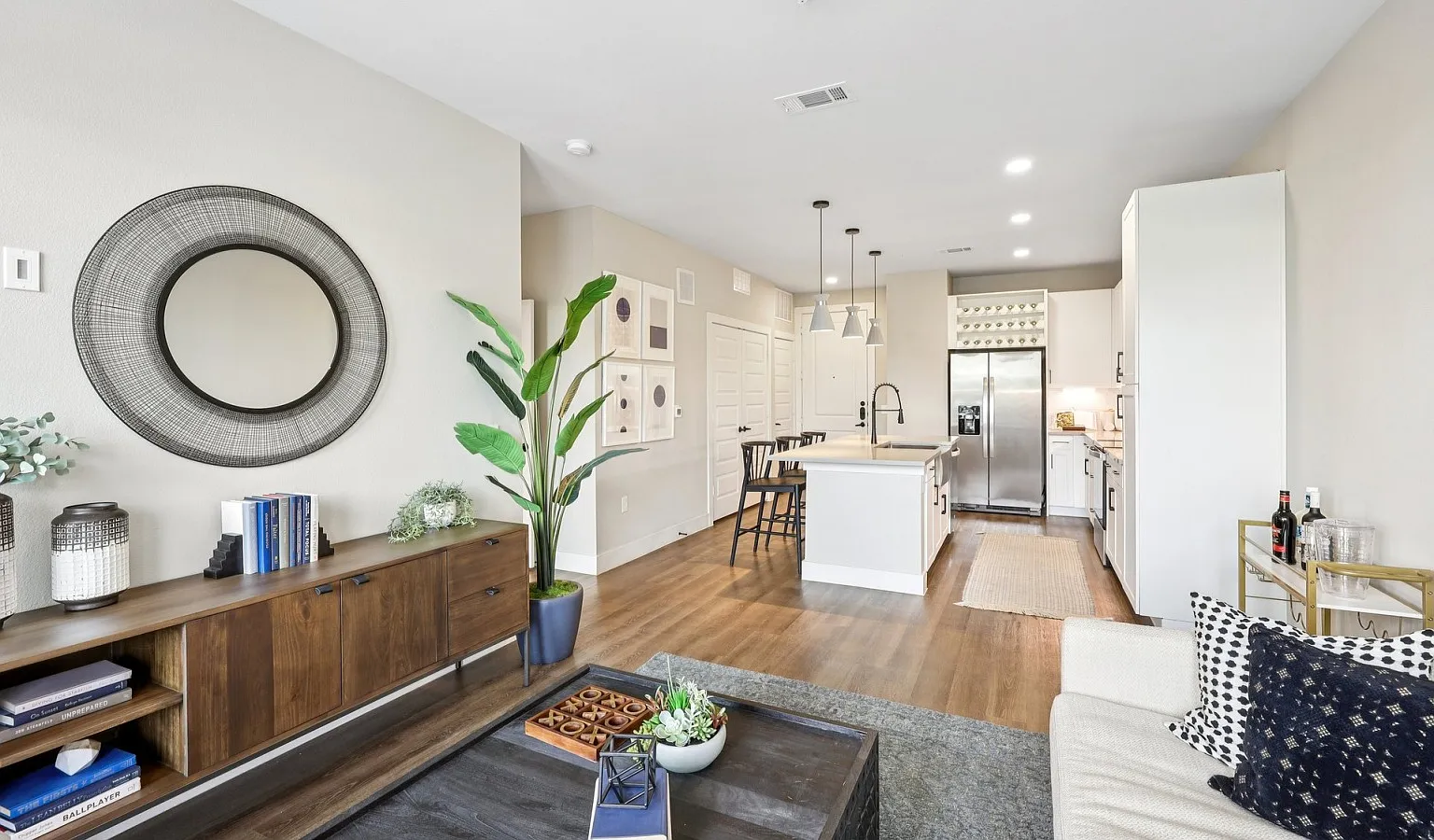 The Huntley — Photo 1