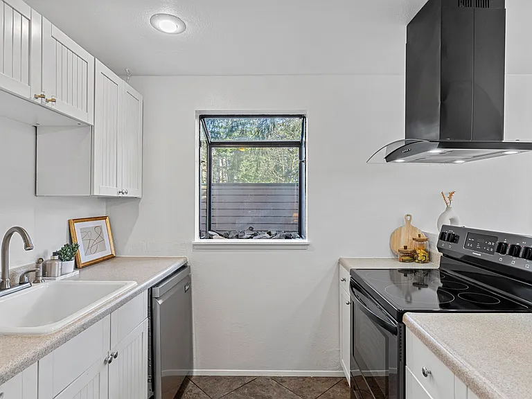13801 Old Redmond Rd #A101 — Photo 18