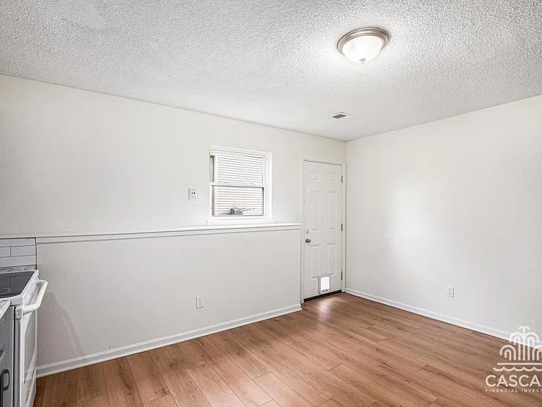 639 N Queen Ridge Ct — Photo 5