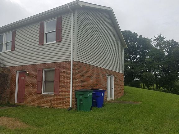 2nd image of 260B Teel St