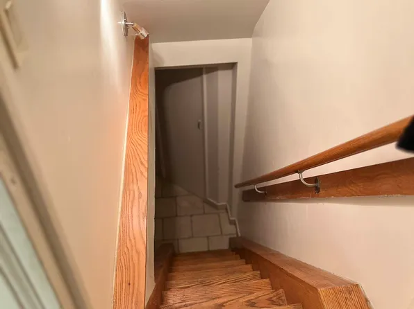 437 West 43rd Street image 6 of 6