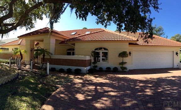 2nd image of 49 Old Oak Dr S
