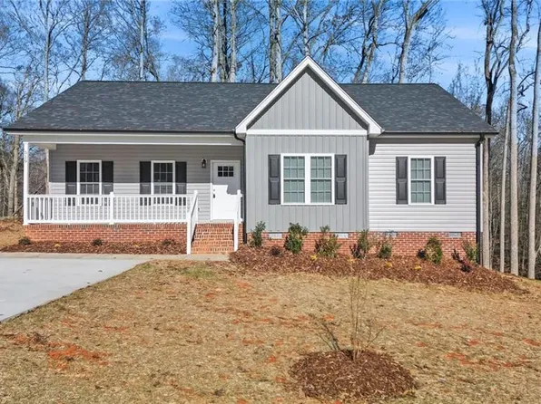 519 Kelly Cir, Asheboro, NC 27203