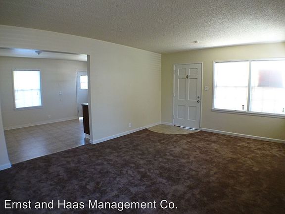 3rd image of 6176 Orange Ave