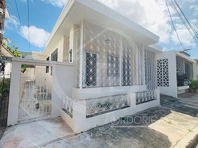 2nd image of 15 Calle Colon W