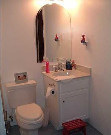 upstairs bathroom