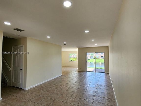 5th image of 9440 NW 55th St