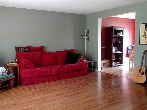 2nd image of 3819 S Claybridge Dr