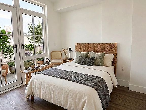 3rd image of 668 Bushwick Ave #512