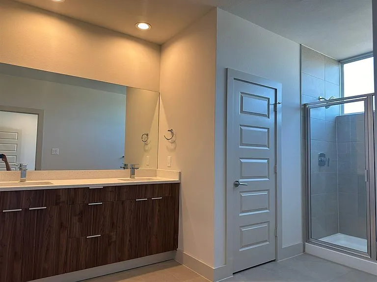 6804 Troya Ln — Photo 11