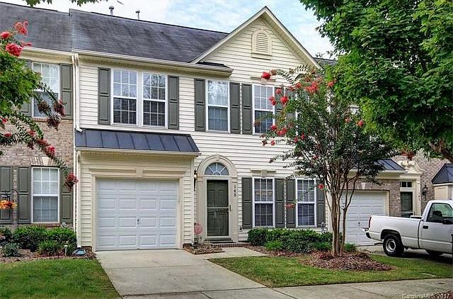 1st image of 145 Cypress Landing Dr