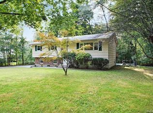 21 Cannan Rd, Monsey, NY 10952