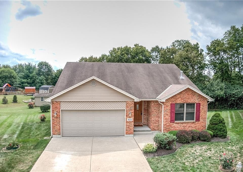 1st image of 622 Meadowview Ct