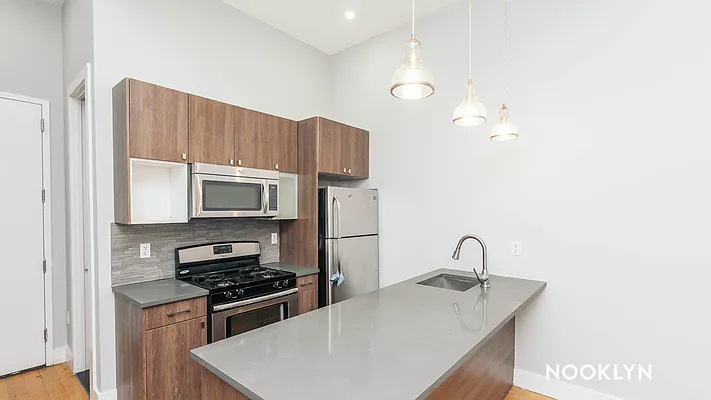 Rented by Nooklyn NYC LLC | media 3